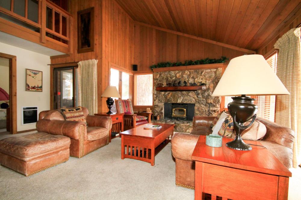 Mountainback 40 Loft Corner